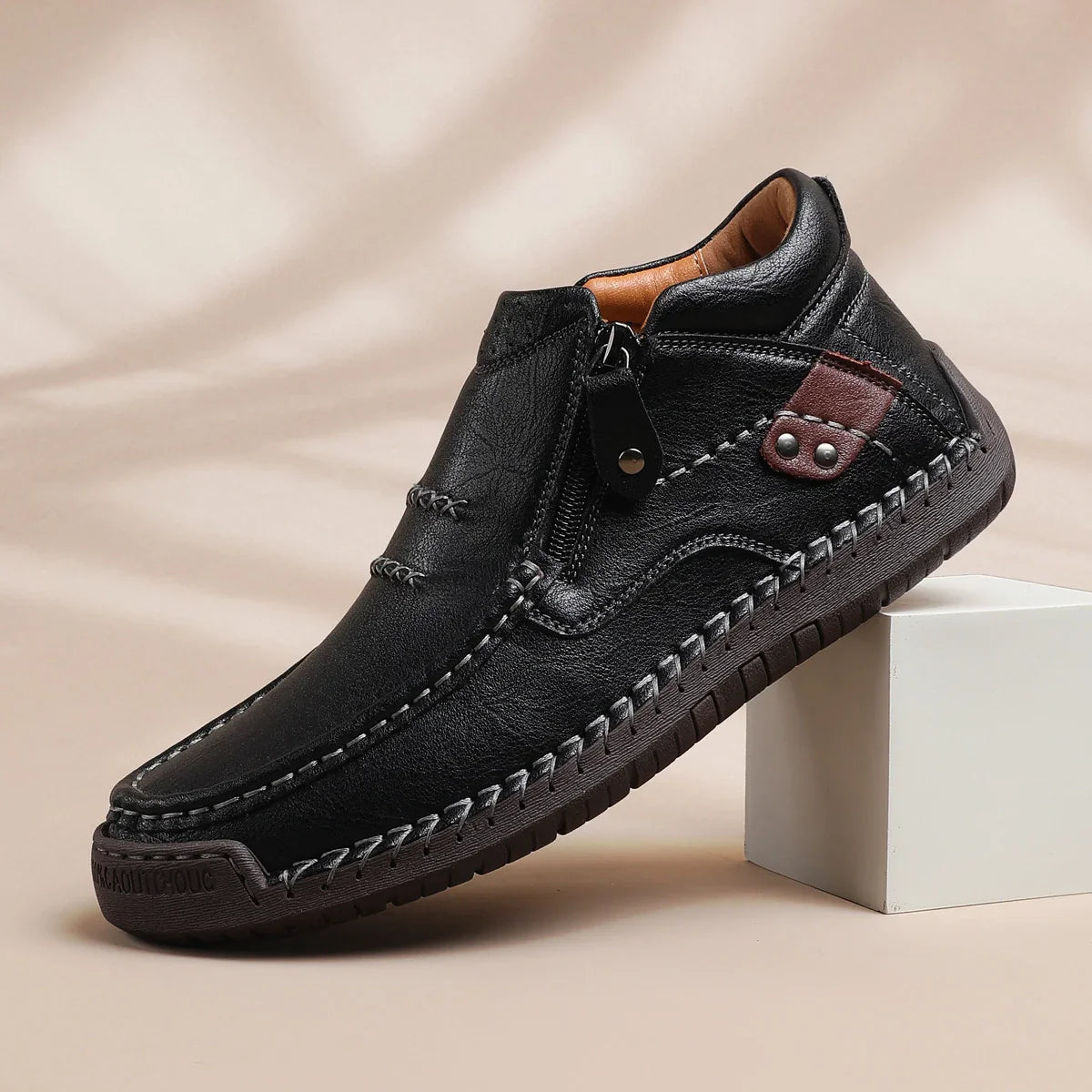 Chaussures en cuir faites à la main, alliant confort et caractère - BARTON™